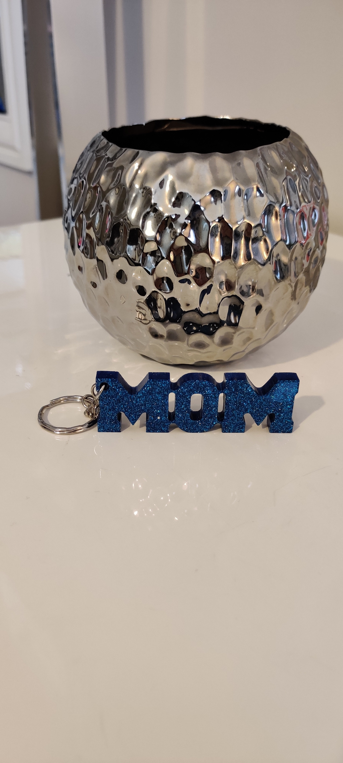 Porte cles mom bleu