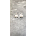 Boucles doreilles mini chat blanc