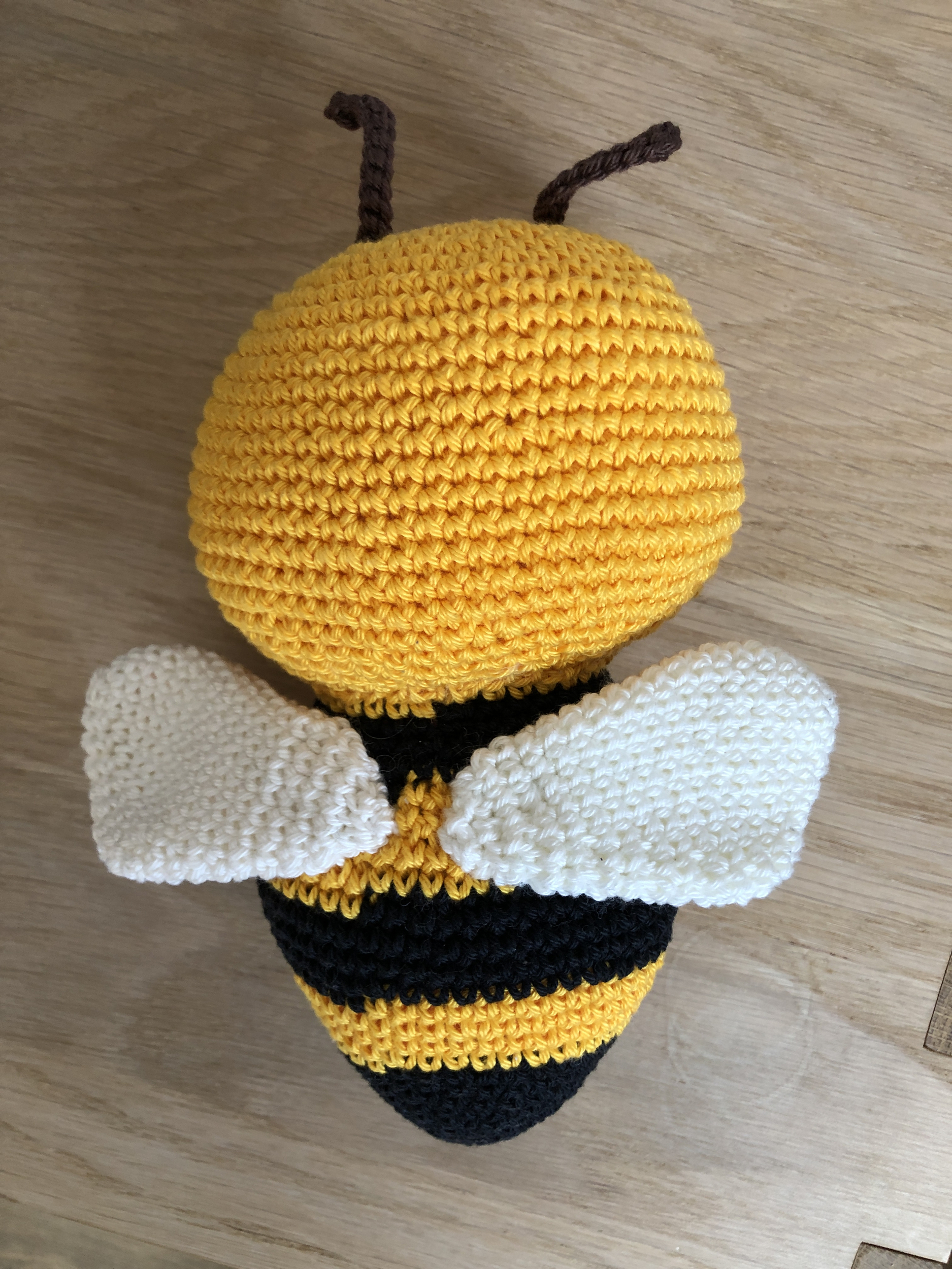 doudou abeille 2