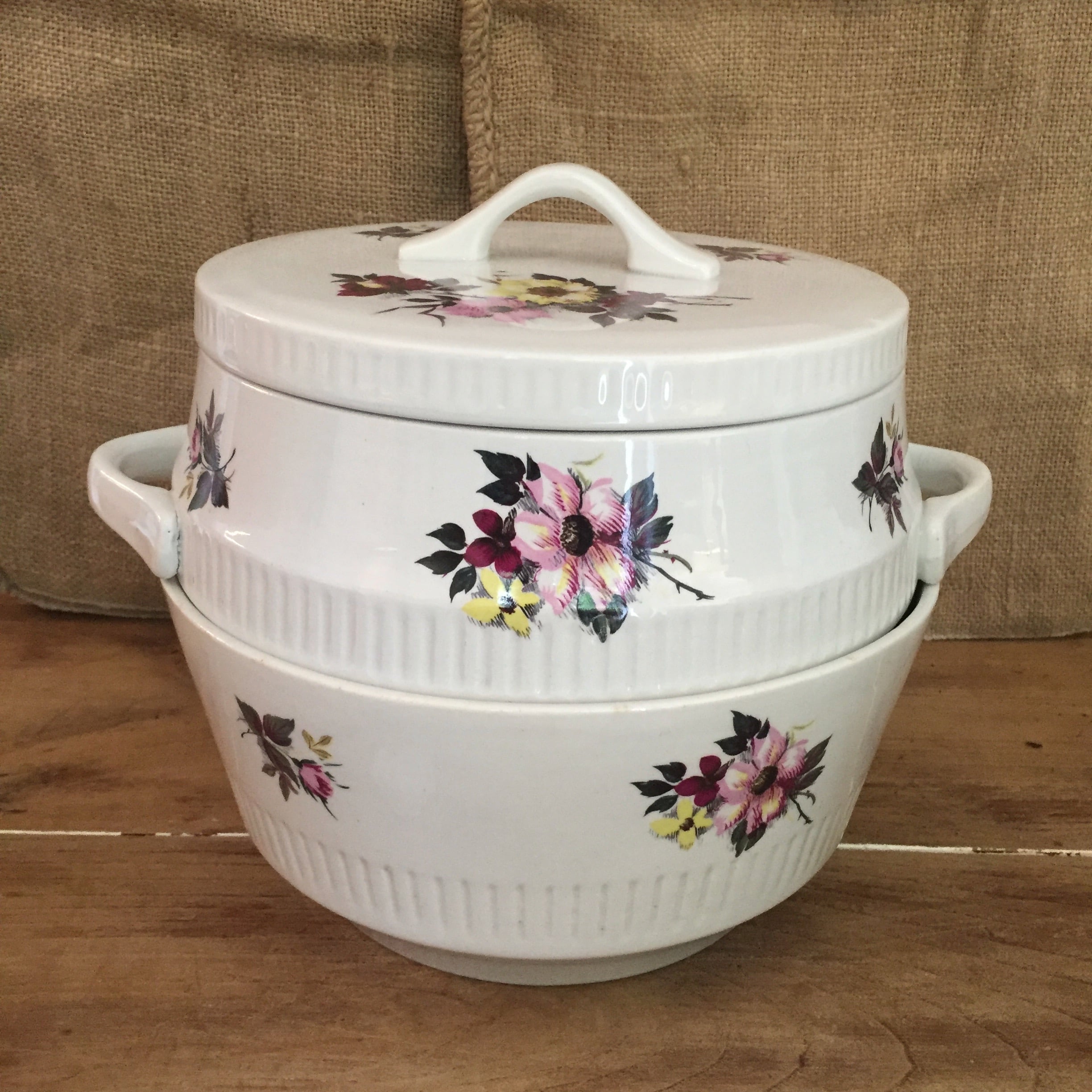 ENSEMBLE SOUPIÈRE et saladier vintage (réf 43)