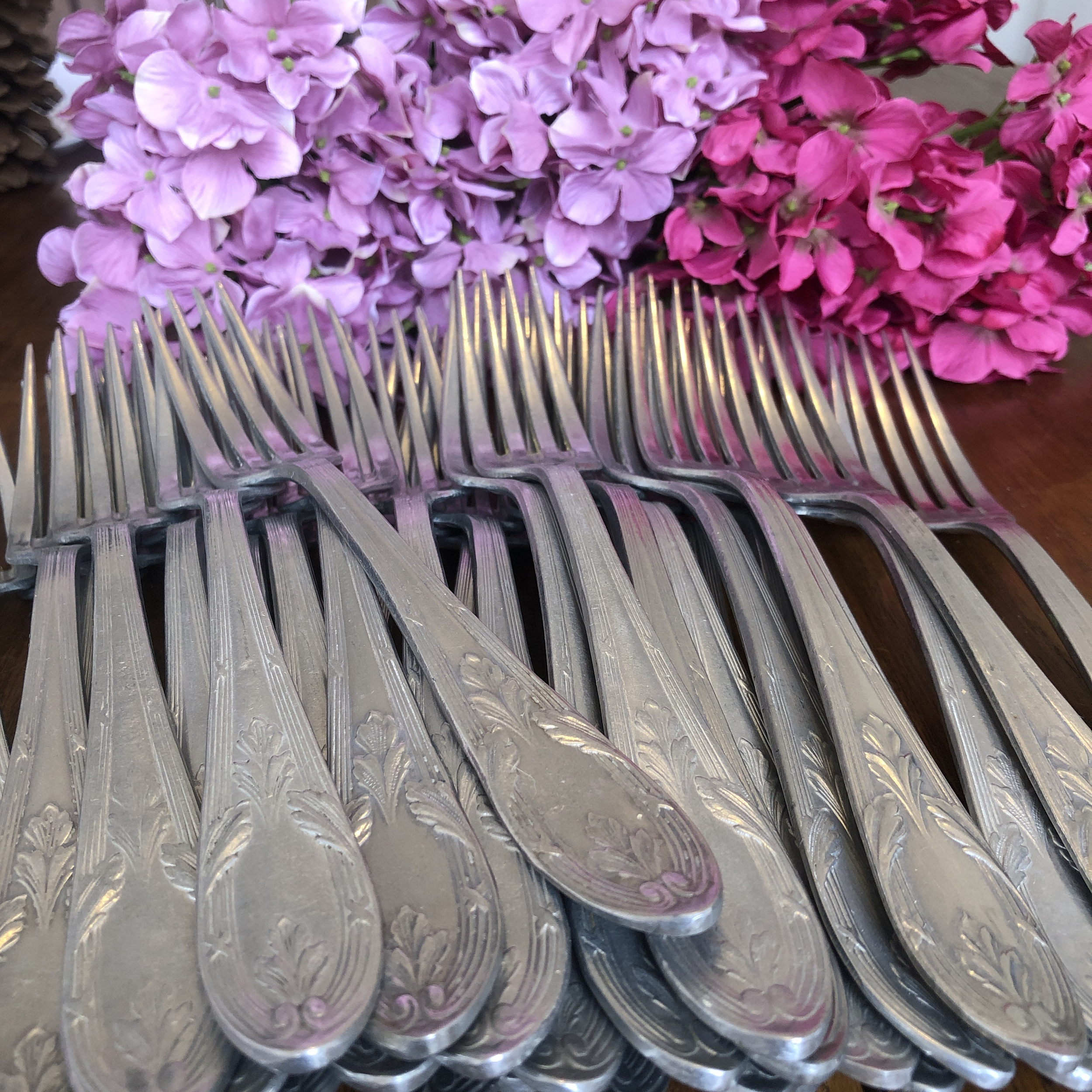chineuse de merveilles fourchettes, cuilleres, couteaux couverts, brocante, vintage IMG_3544