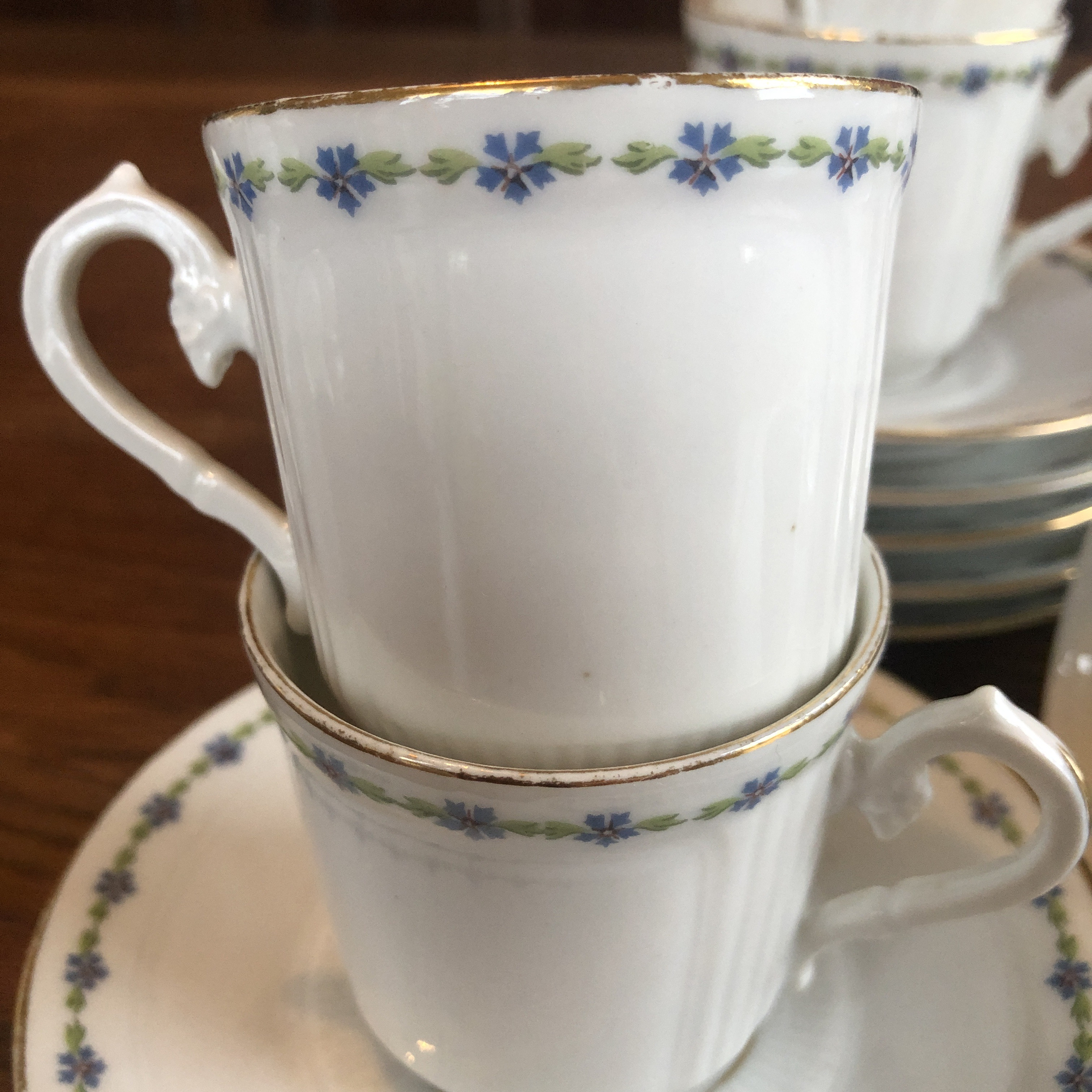 chineuse de merveilles, brocante en ligne, vaiselles anciennes, tasses, assiettes, verres, vintage   IMG_4511