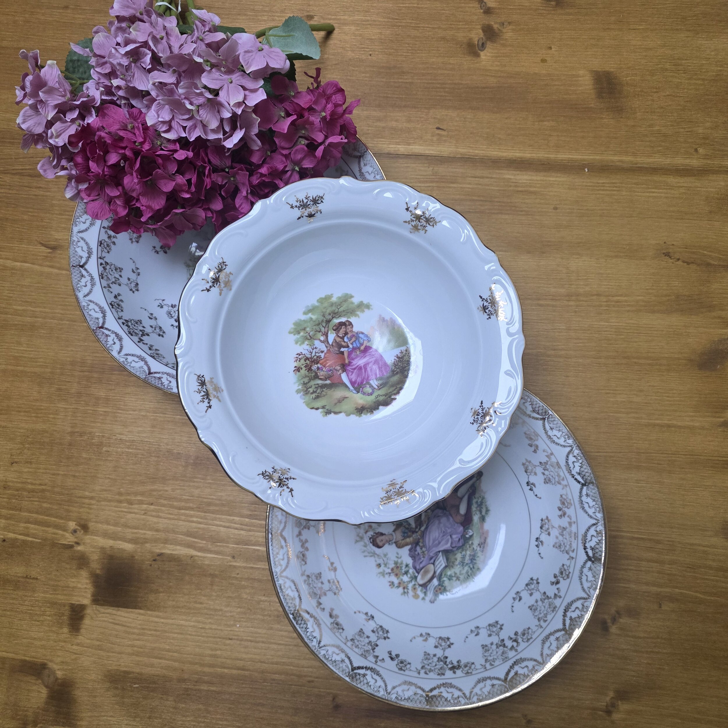 Lot de 3 plats creux ou saladiers en Porcelaine