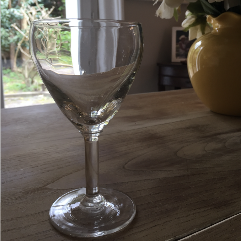 VERRE A LIQUEUR a pied ancien EUR 5,00 - FR