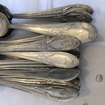 chineuse de merveilles fourchettes, cuilleres, couteaux couverts, brocante, vintage IMG_3524