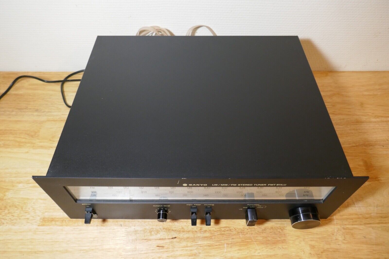 tuner radio sanyo 611lu vintage occasion