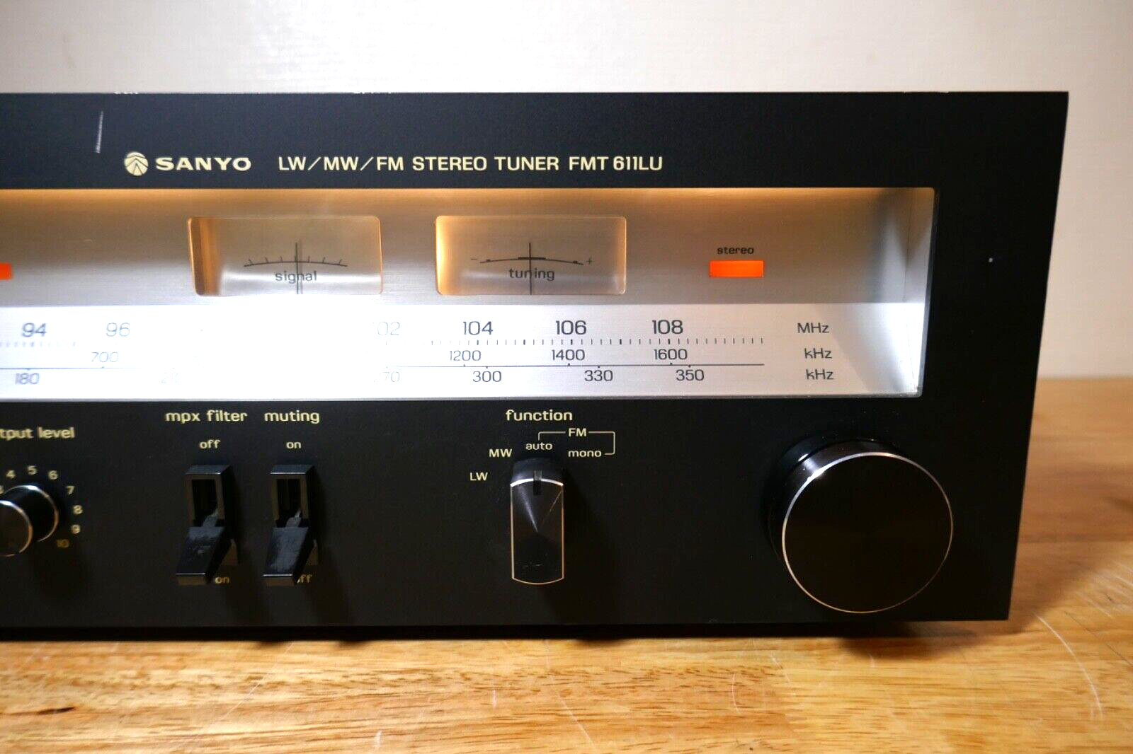 tuner radio sanyo 611lu vintage occasion