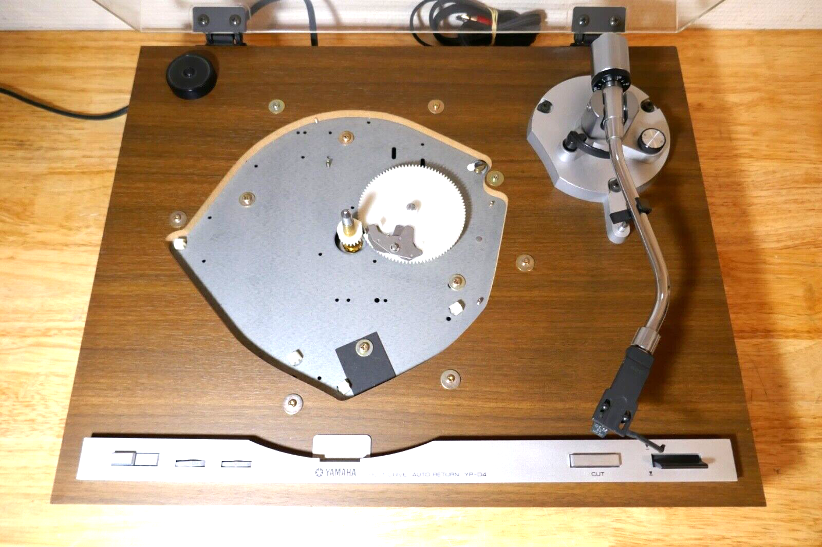 platine vinyle turntable yamaha YP-D4 vintage occasion