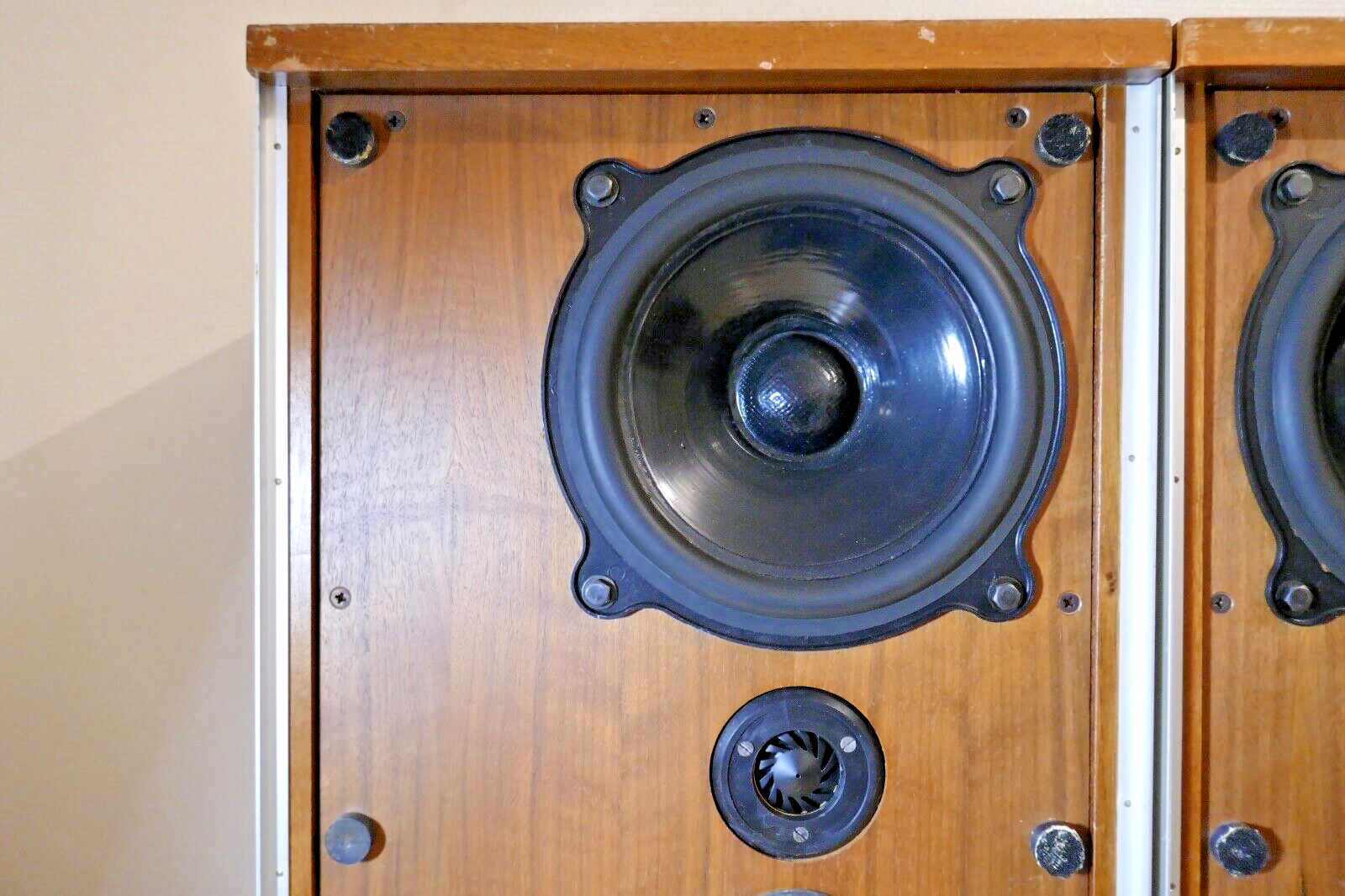 enceintes speakers Bowers