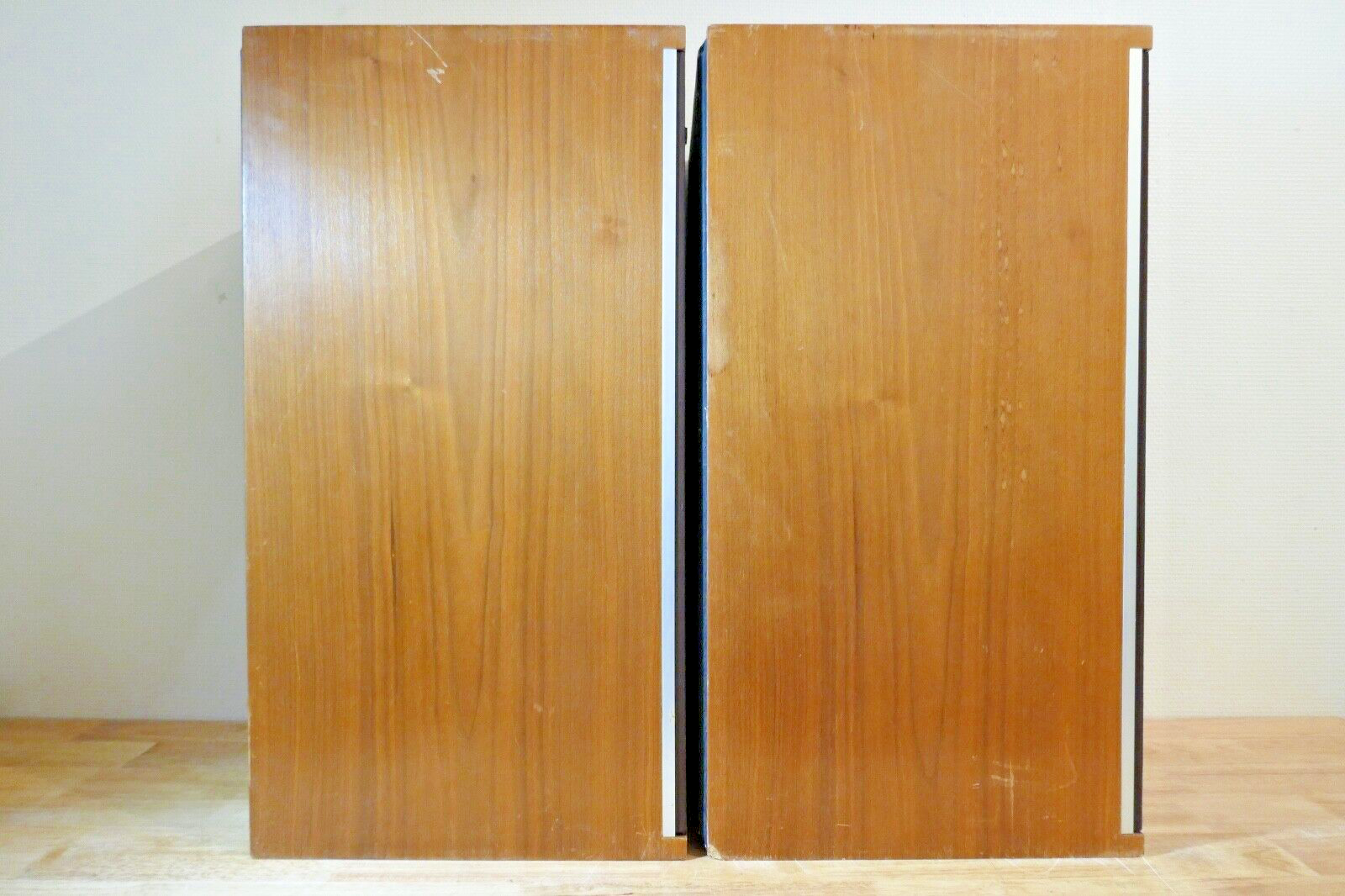 enceintes speakers Bowers