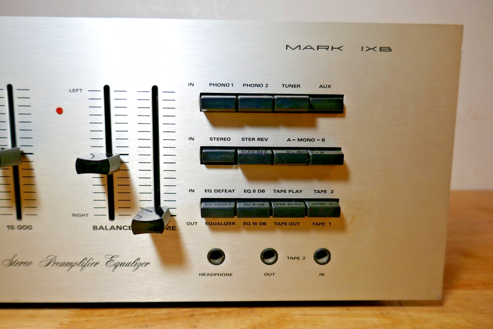 préamplificateur preamplifier SAE IXB vintage occasion