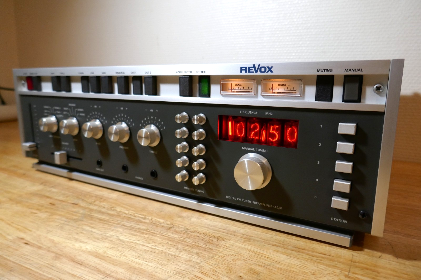 pre-amplificateur pre-amplifier revox A 720 vintage occasion