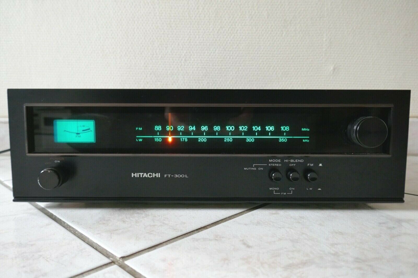 tuner radio hitachi FT-300L vintage occasion