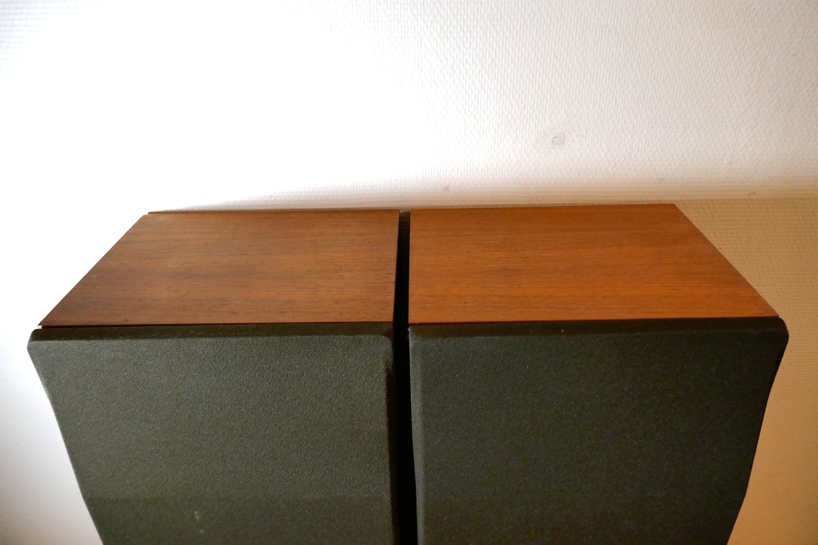Paire d'enceintes Cabasse Brick M9 - 190