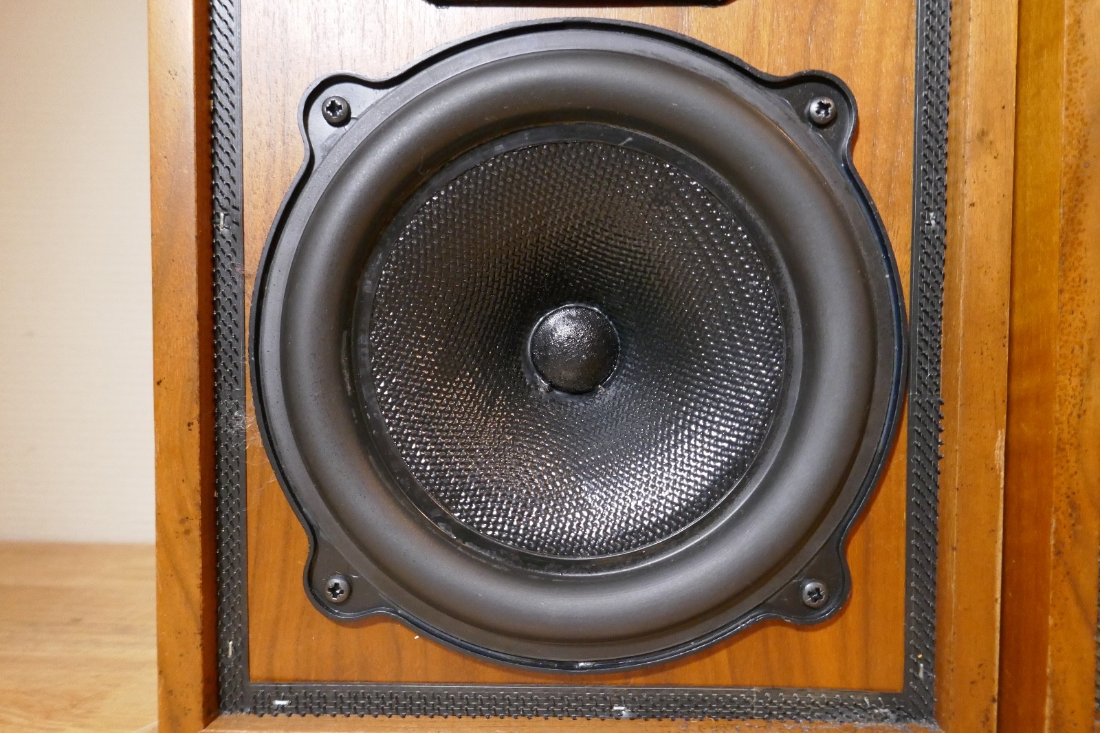 enceintes speakers bowers