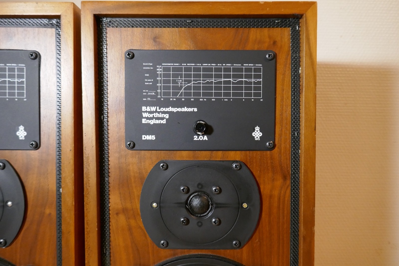 enceintes speakers bowers