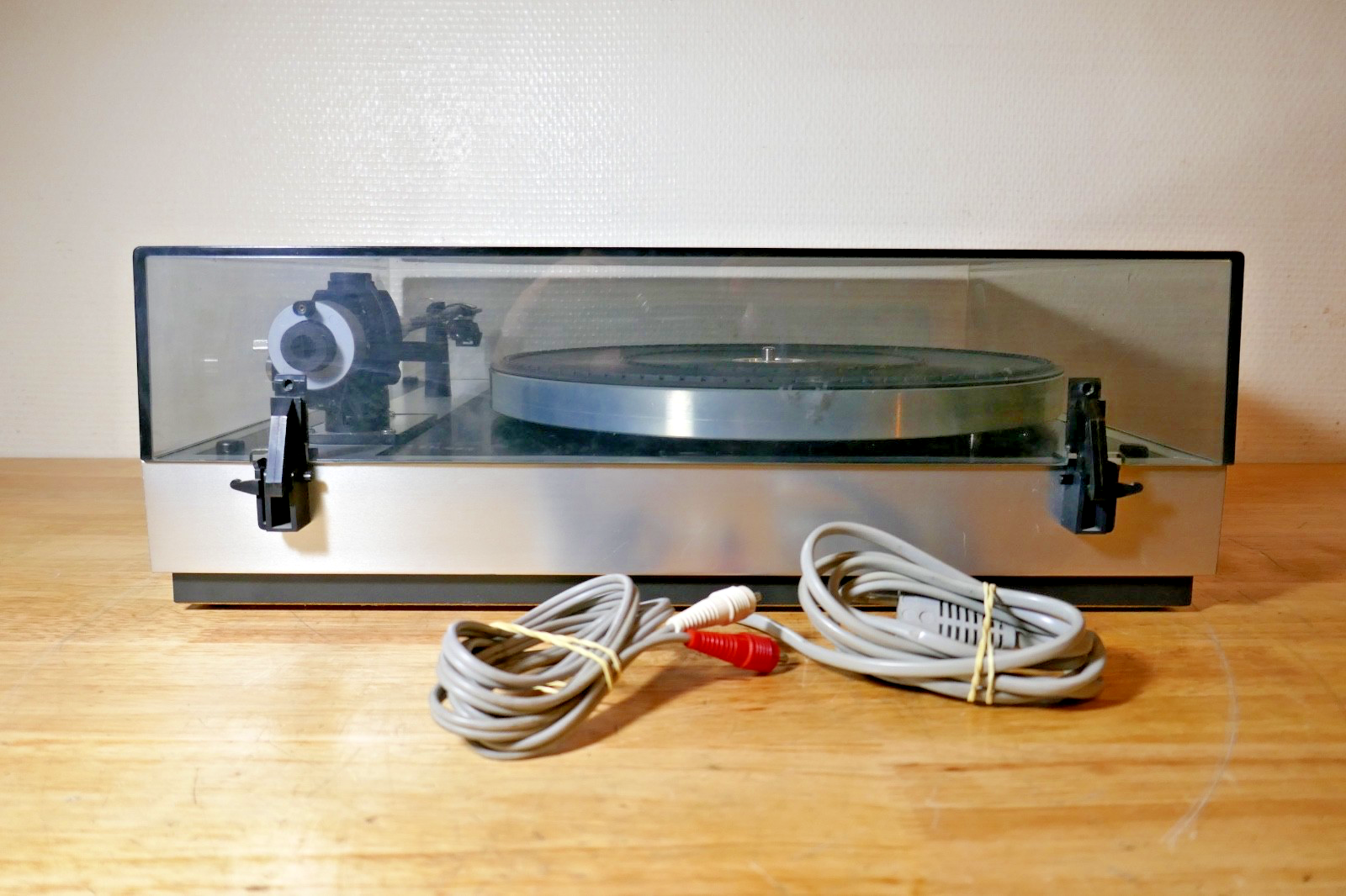 platine vinyle turntable Thorens td 145 mkII vintage occasion