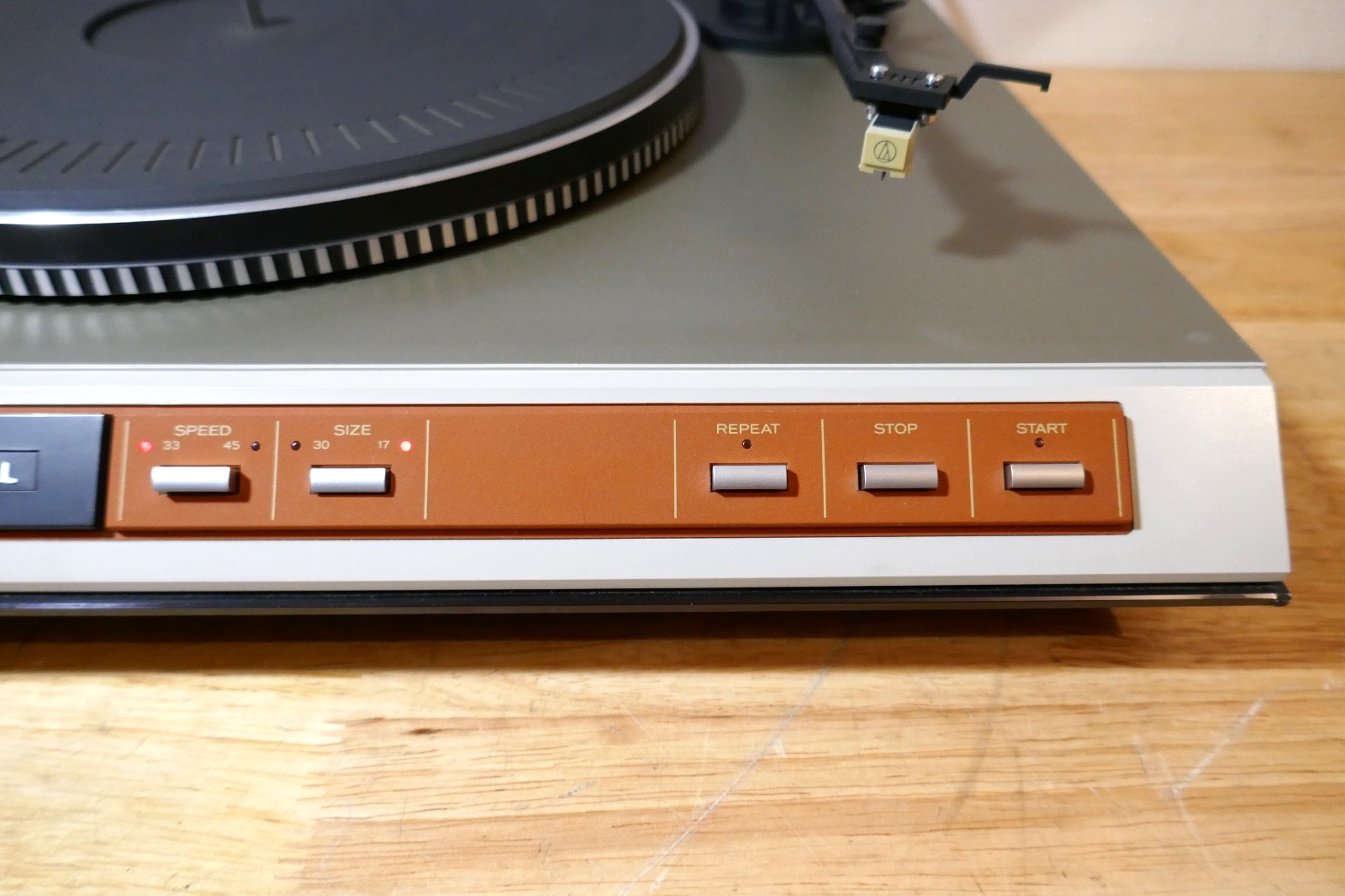 platine vinyle turntable TEAC P-9 vintage occasion