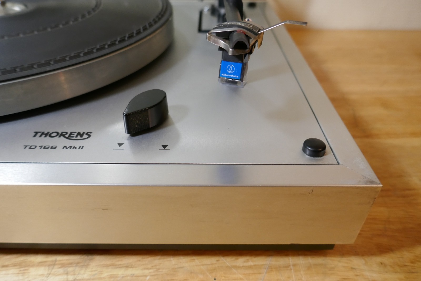 platine vinyle turntable Thorens td 166 mkII vintage occasion