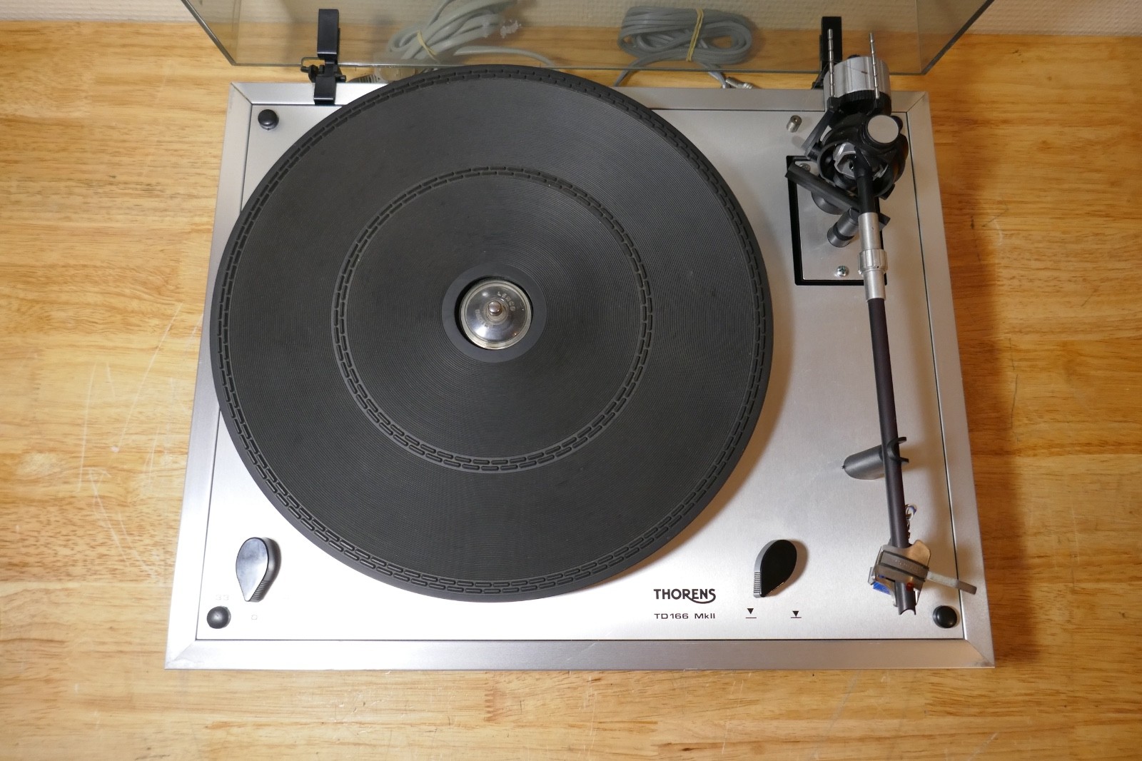 platine vinyle turntable Thorens td 166 mkII vintage occasion