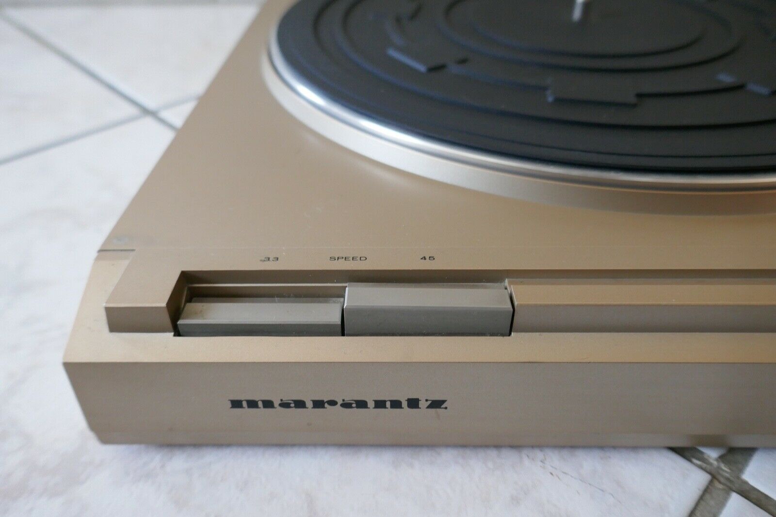 platine vinyle turntable marantz TT 130 vintage occasion