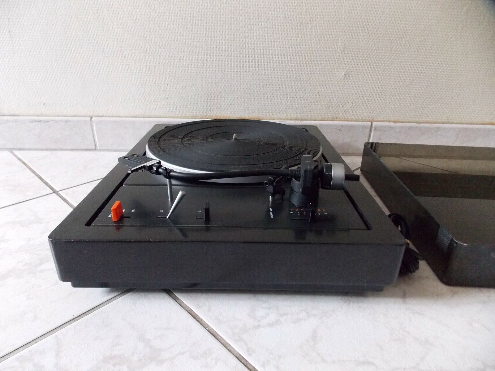 platine vinyle turntable lenco L82 vintage occasion