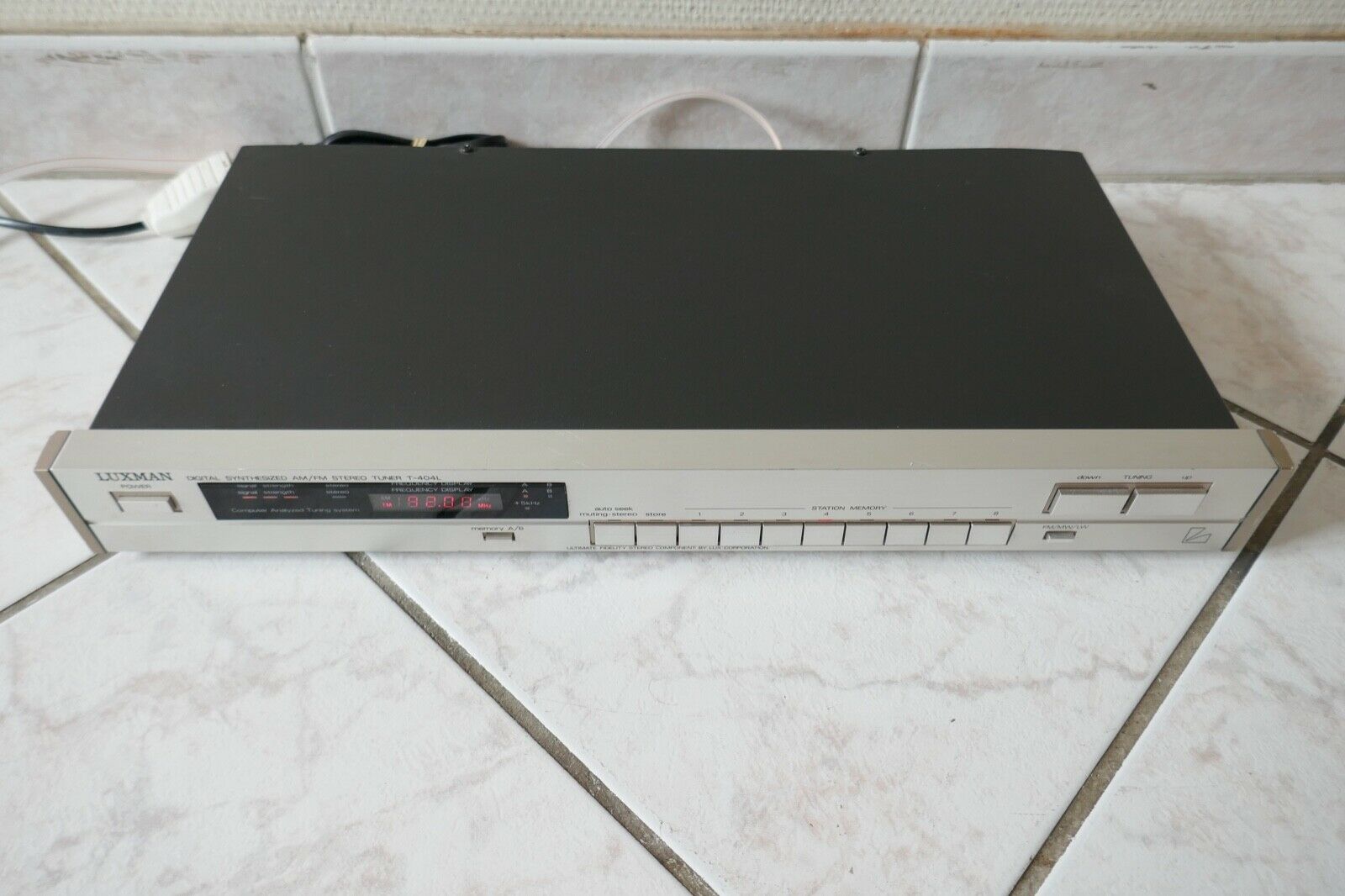 tuner radio luxman T-404L vintage occasion