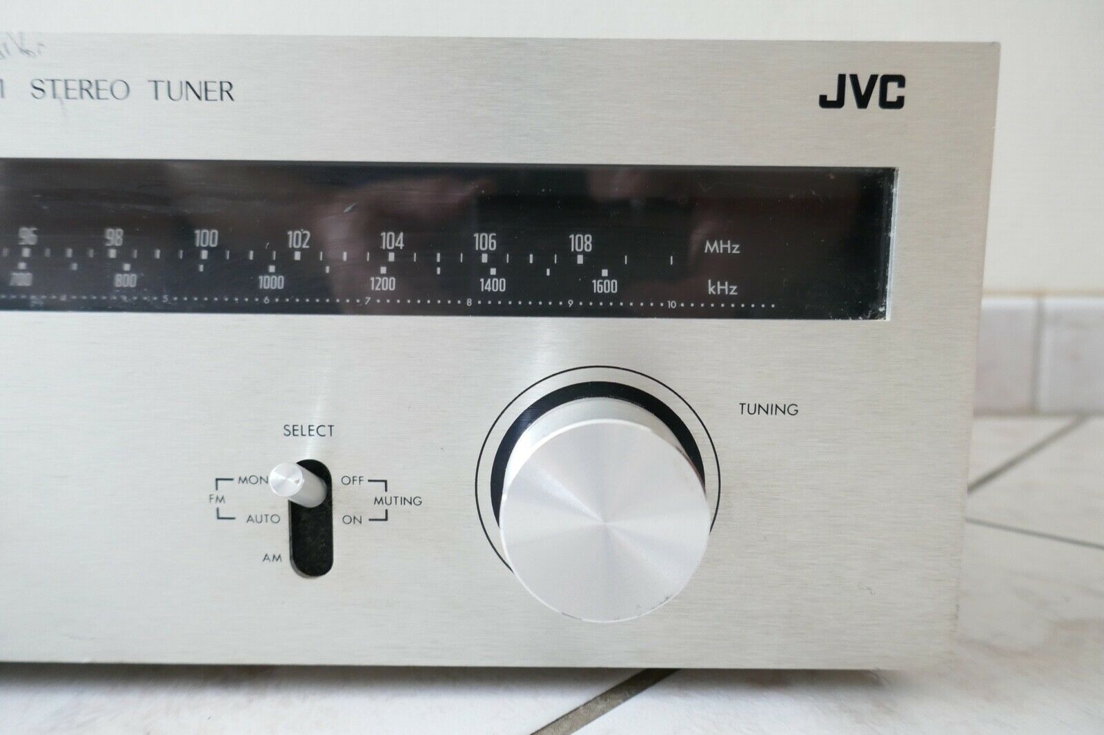tuner radio JVC JT-V11 vintage occasion
