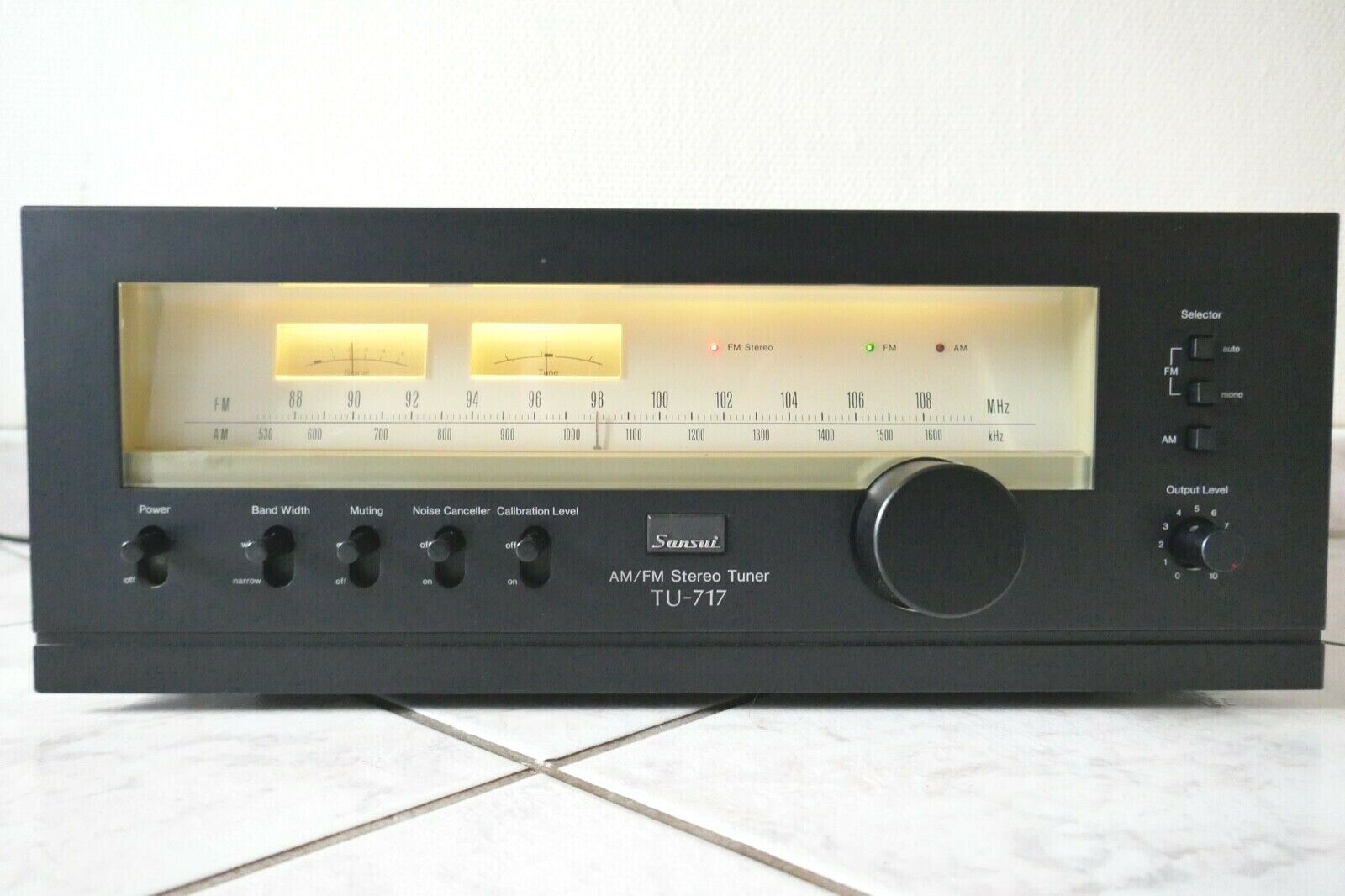 tuner radio sansui TU-717 vintage occasion