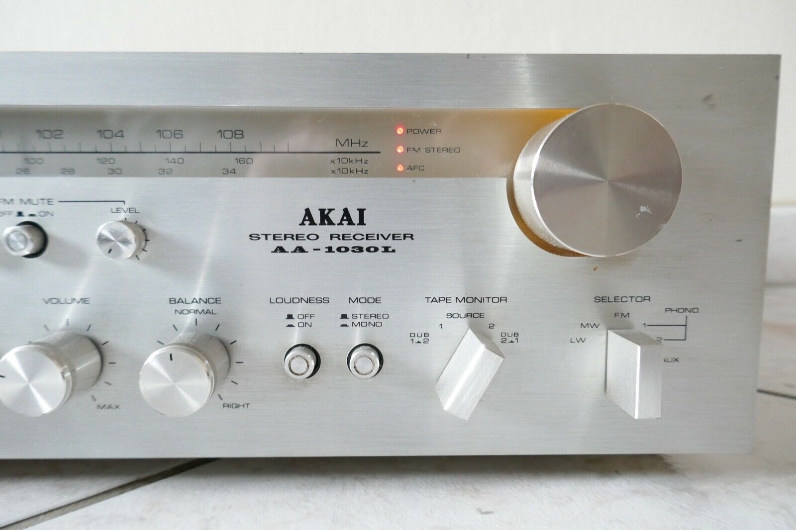 amplificateur amplifier akai aa-1030L vintage occasion