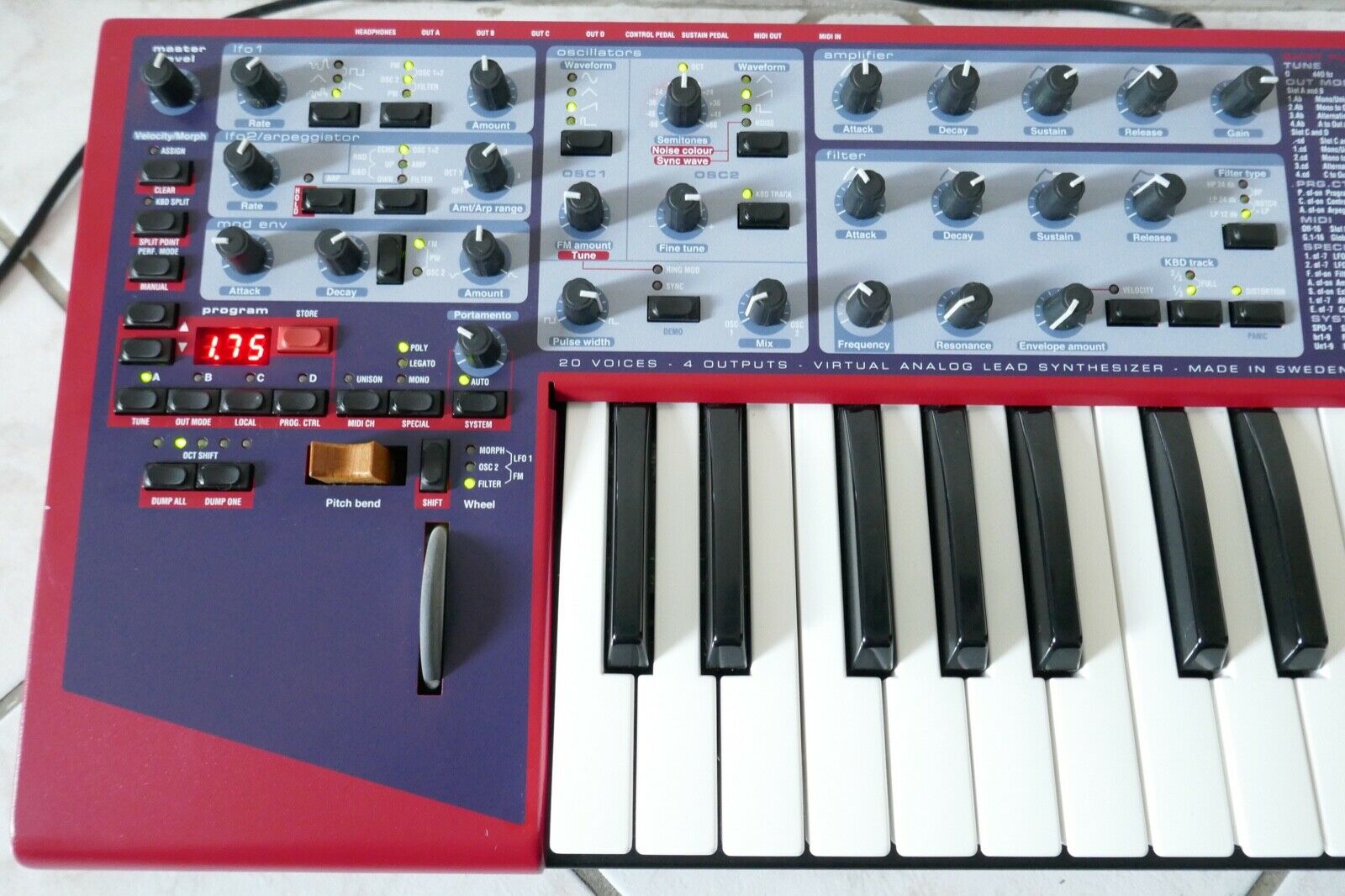 synthétiseur clavier keyboard clava nord lead 2X vintage occasion