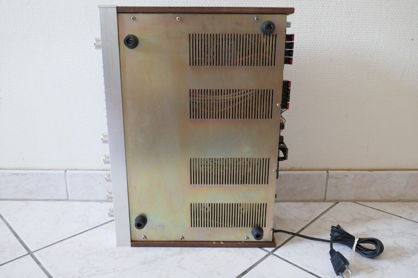 amplificateur amplifier Sanyo DCX8000K vintage occasion