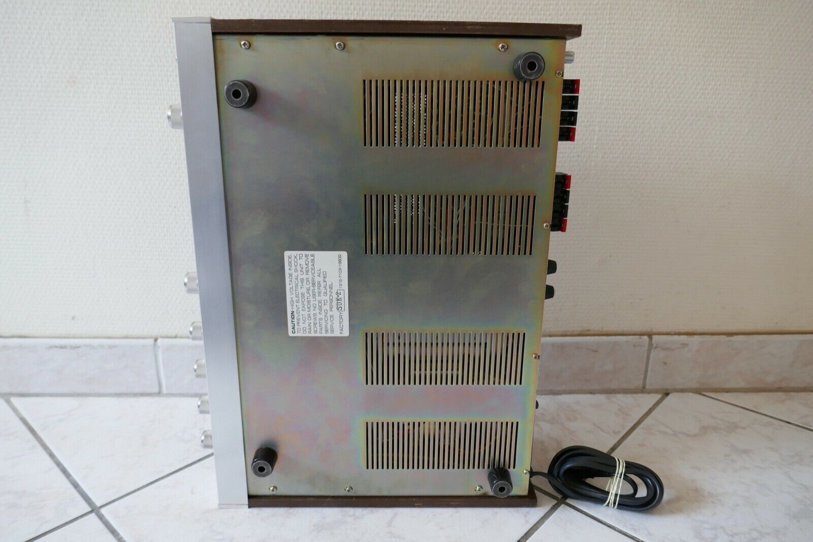 amplificateur amplifier sanyo DCX-2000L vintage occasion
