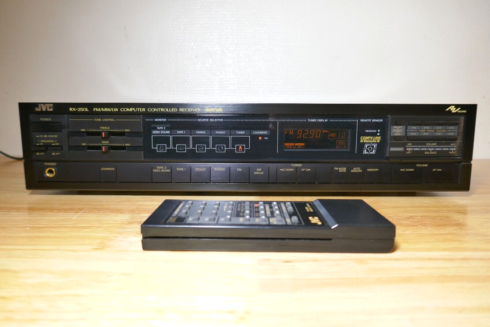 amplificateur amplifier ivc RX-250LBK vintage occasion