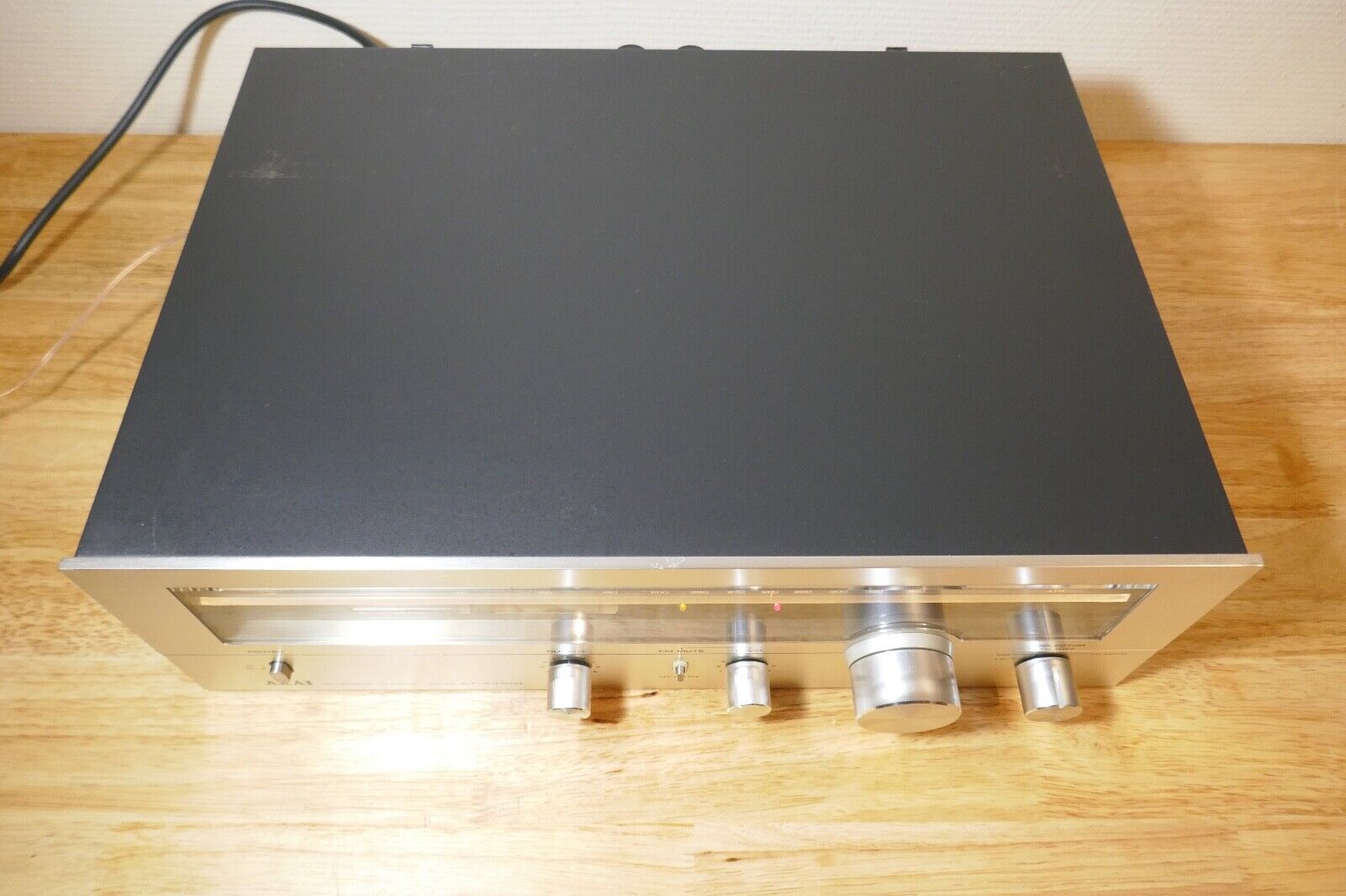 Tuner radio Akai at-2450l vintage occasion