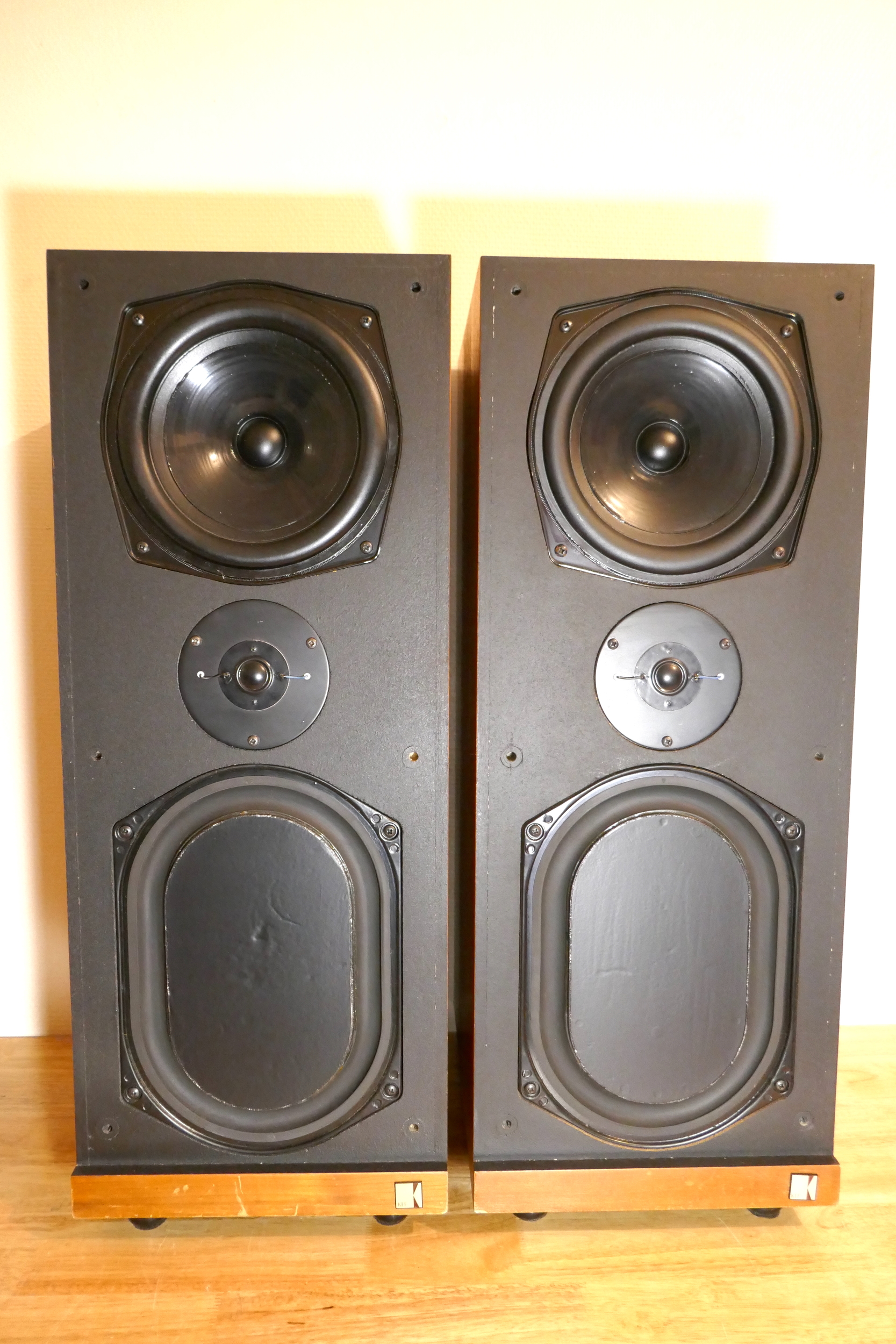 Kef 2024 calinda speakers