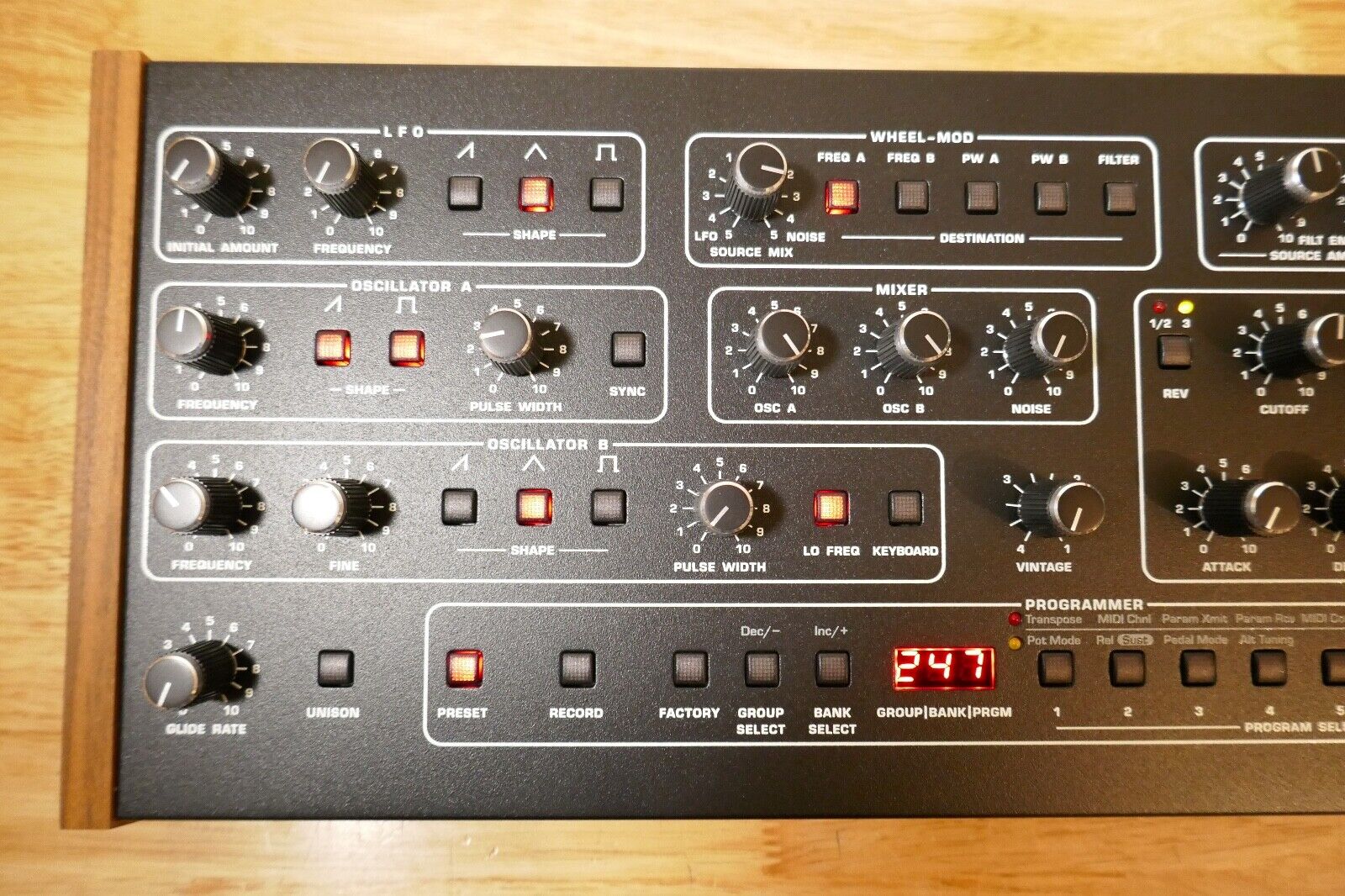 synthétiseur keyboard sequential prophet 5 rev4 occasion