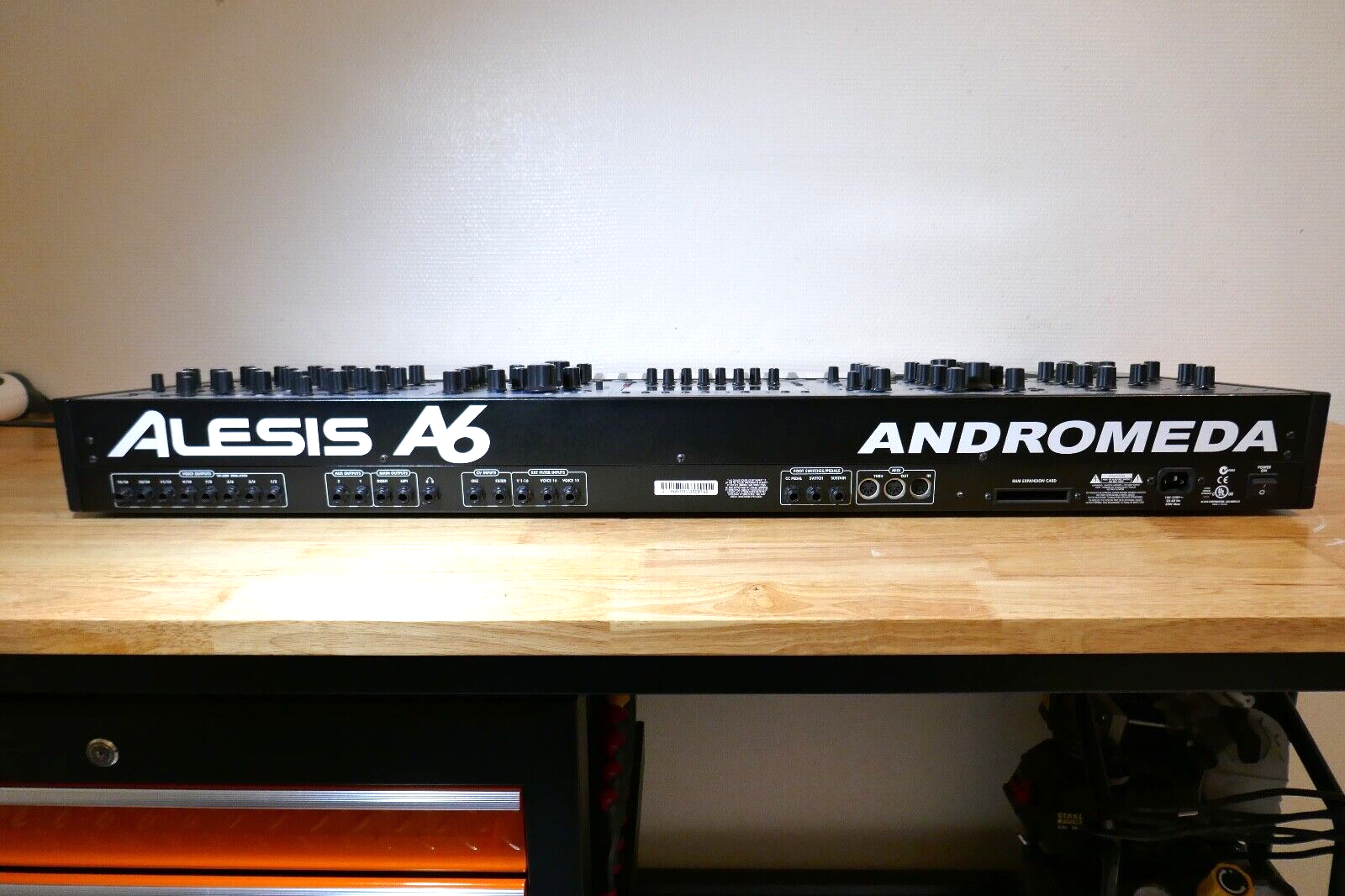 synthétiseur keyboard Alesis Andromeda a6 occasion