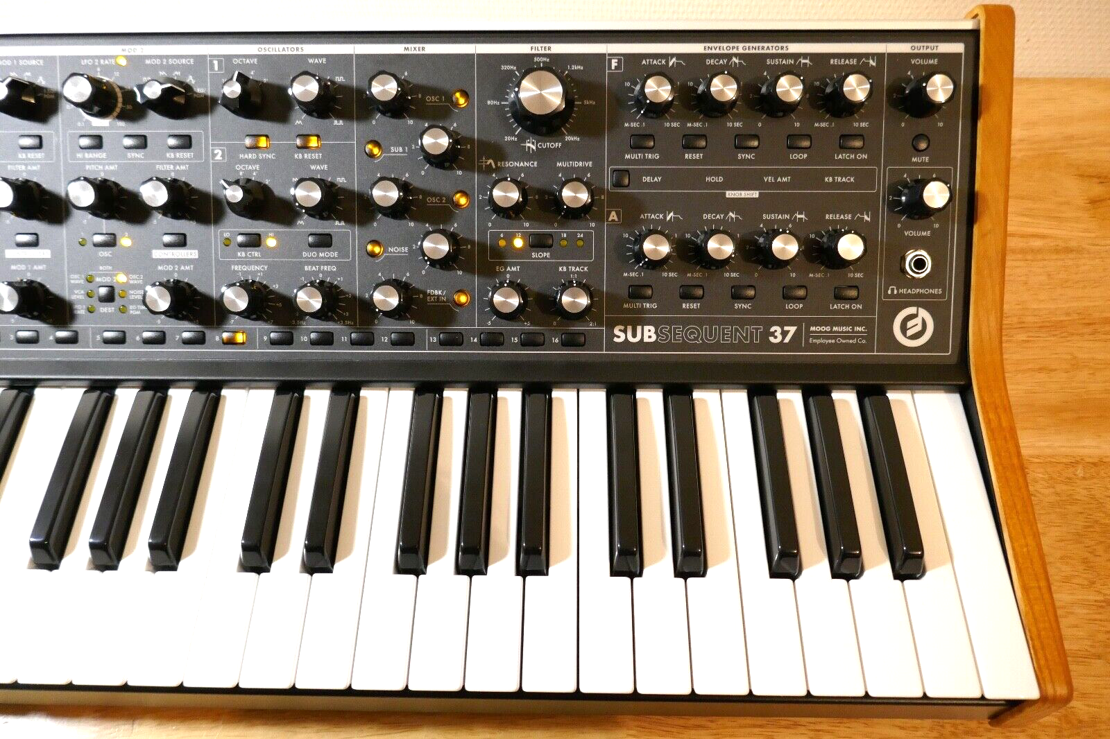 Synthétiseur Keyboard Moog Subsequent 37 occasion