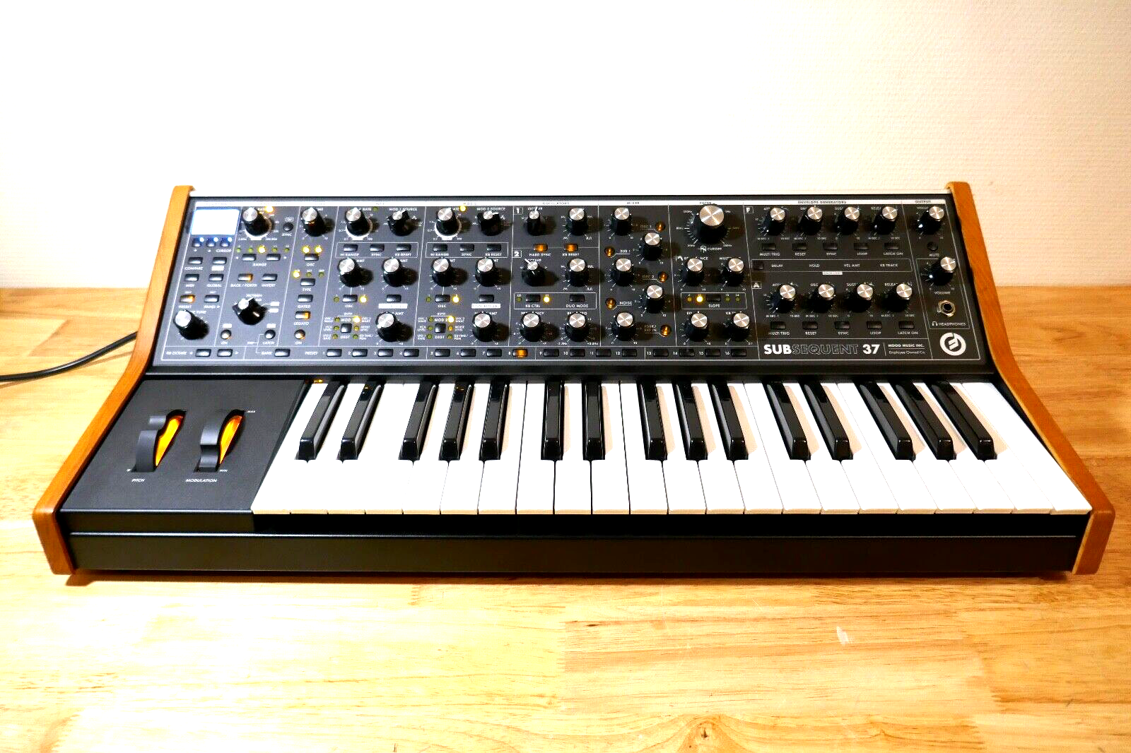 Synthétiseur Keyboard Moog Subsequent 37 occasion