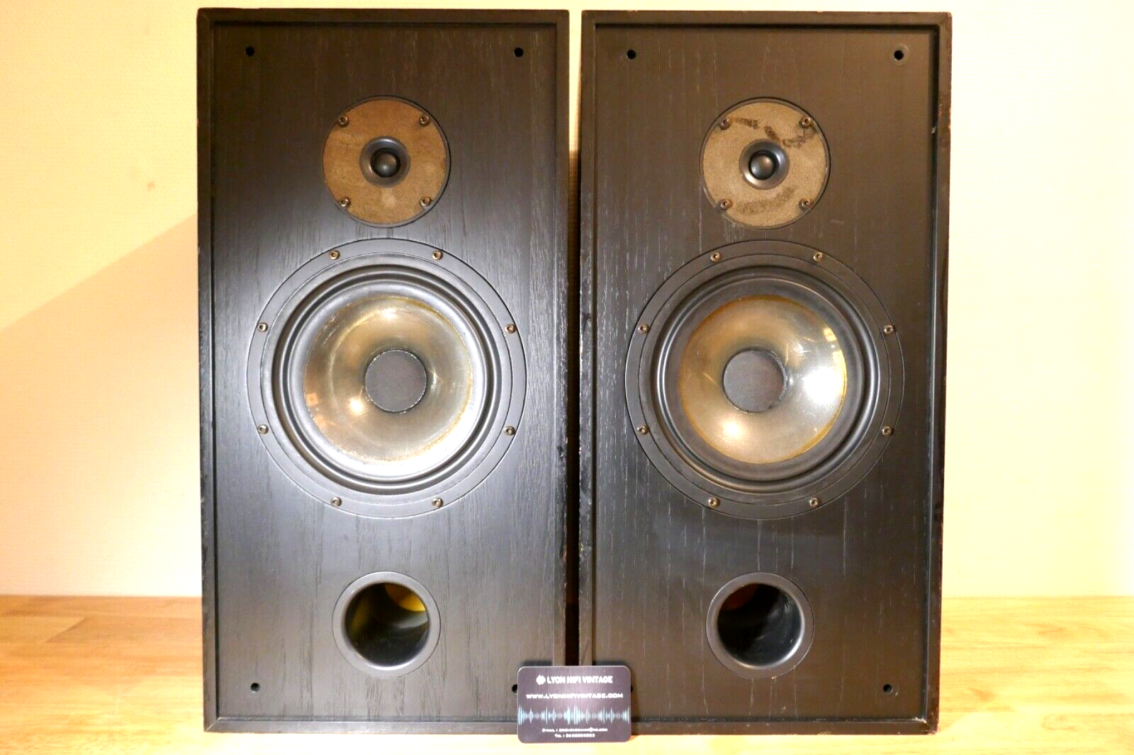 s-l1600