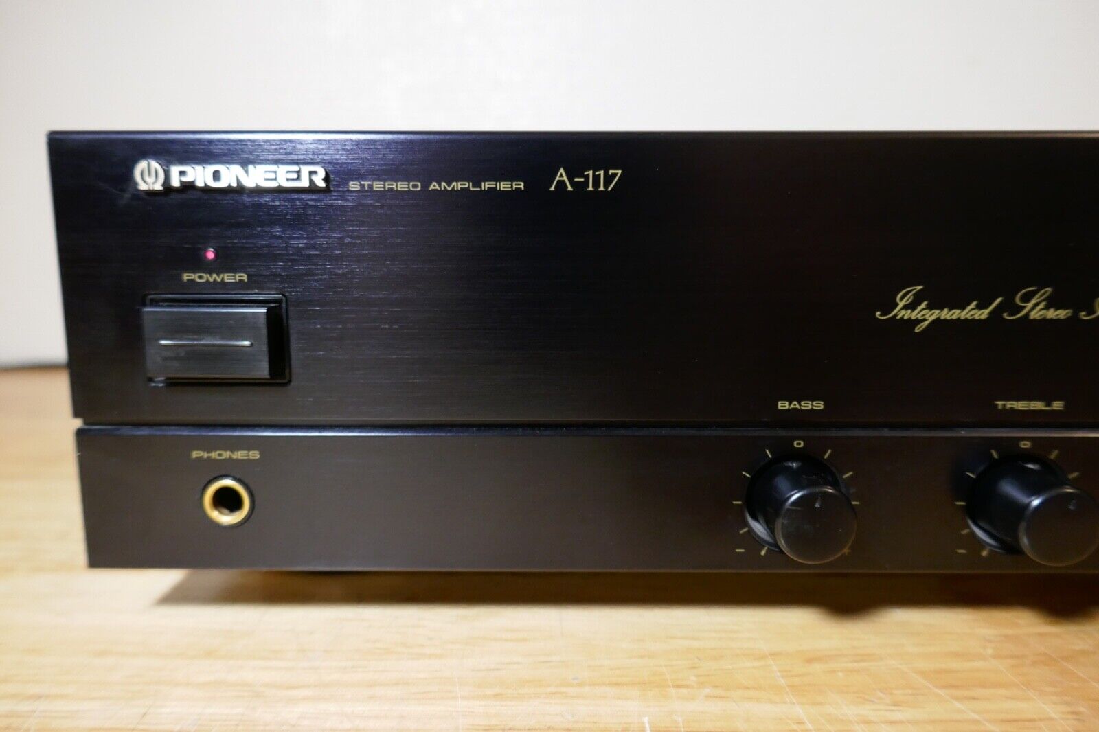 Amplificateur Intégré Pioneer A-117 - 2 Canaux - Bon état De Fonctionnement - Occasion