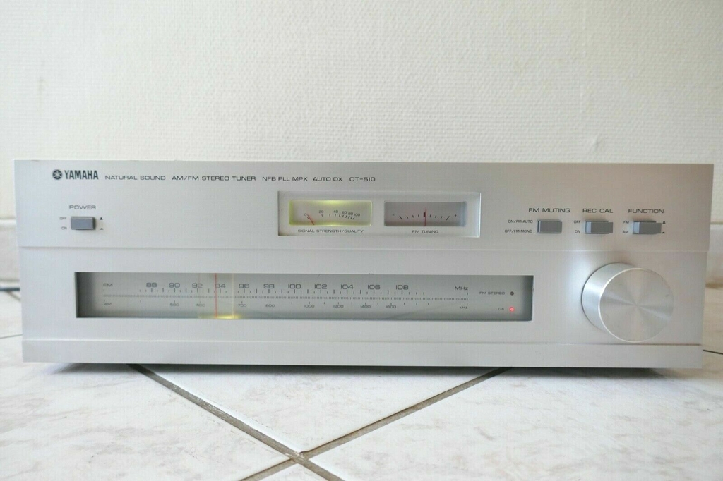 Yamaha CT-VI V1 NFB PLL MPX AM/FM Stereo Tuner - A/V i Stereo
