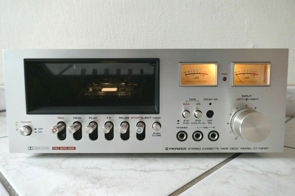 LECTEUR CASSETTE PIONEER STEREO CASSETTE TAPE DECK MODEL CTF2121