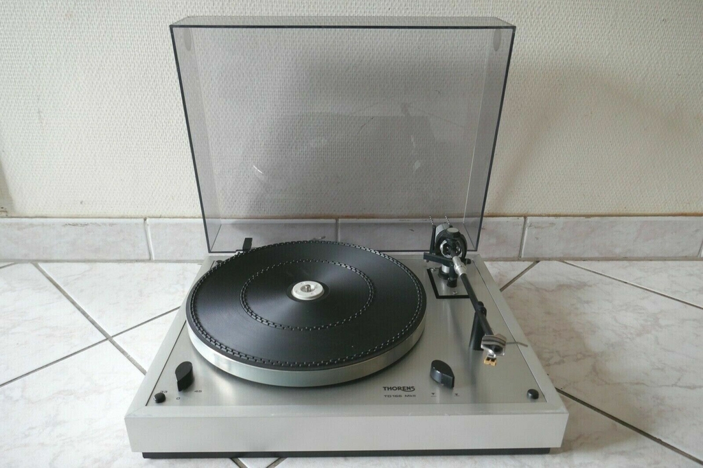 Dégel, dégel, gel dégel mon caméra thorens td 166 mk2 cellule contre Andrew Hall
