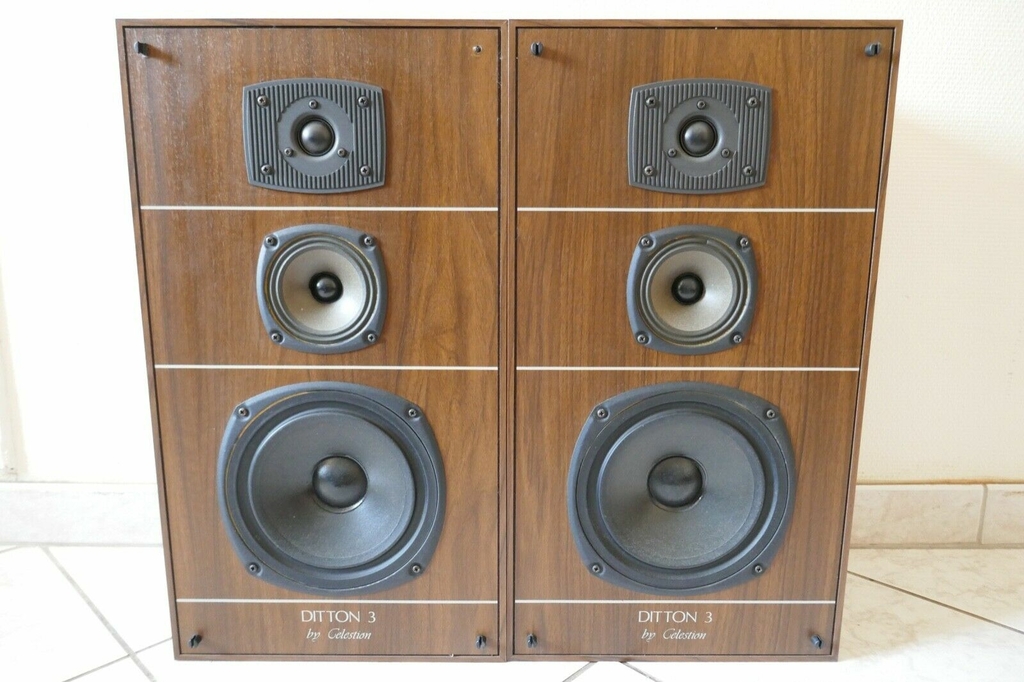 PAIRE D'ENCEINTES CELESTION DITTON 44 / VINTAGE SPEAKERS MONITORS USED