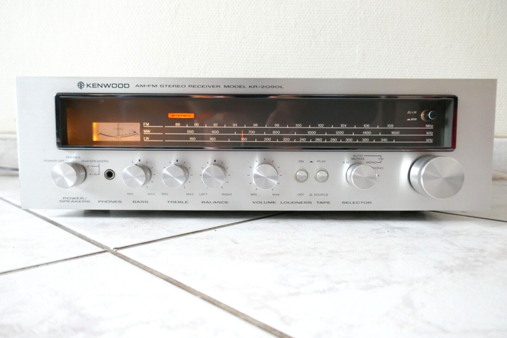 AMPLIFICATEUR KENWOOD STEREO Receiver Kr-4200 / Vintage Amplifier EUR 299,00 - FR