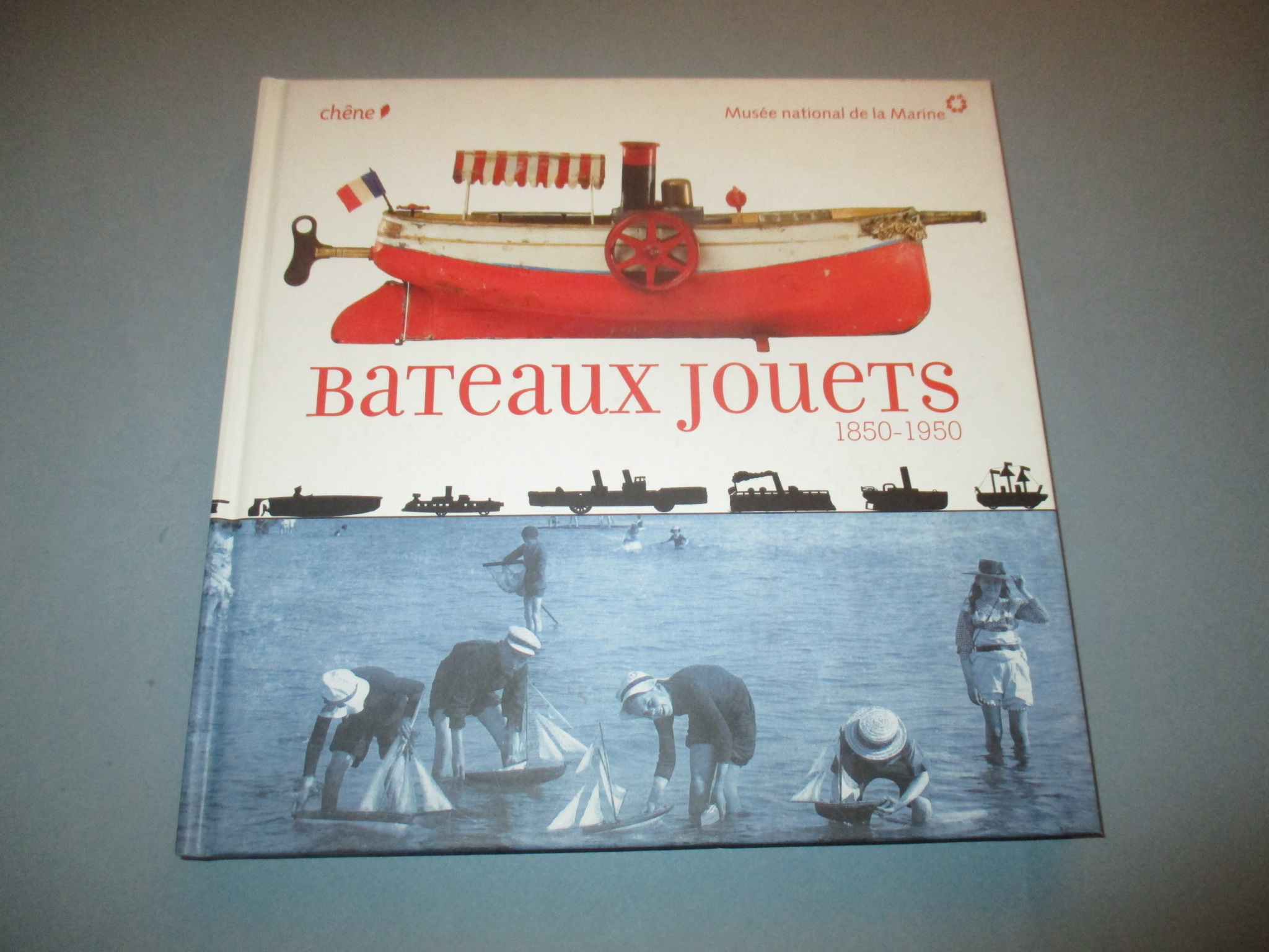 Bateaux jouets 1850 - 1950, Chêne & Musée national de la Marine