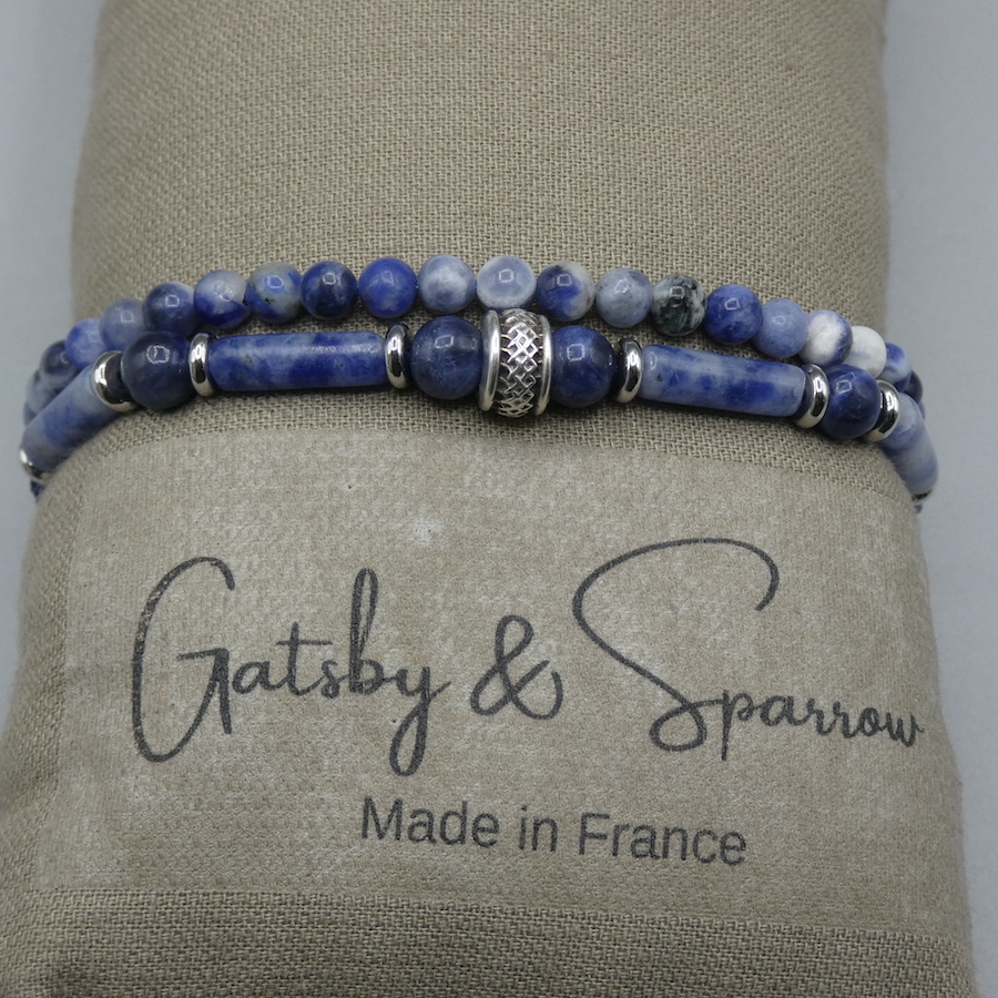 Gros plan bracelet sodalite Renato