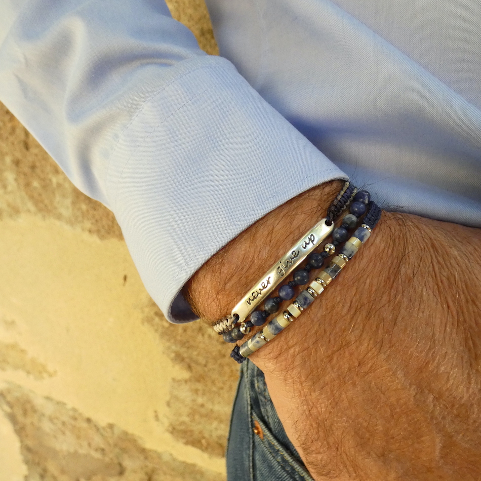 Braceley-triple-rocky-bleu-sodalite-nacre-pierre-naturelle -stacking-artisanat-français